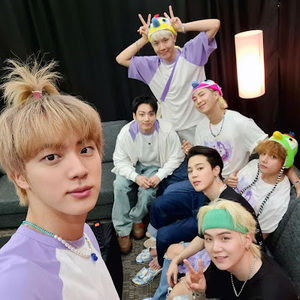 Meet your Posher, Vivien